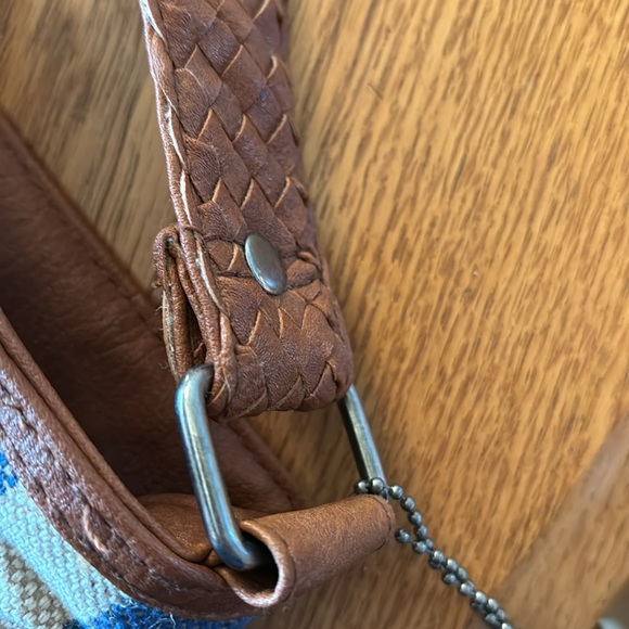 Roxy Purse - Picture 4 of 9